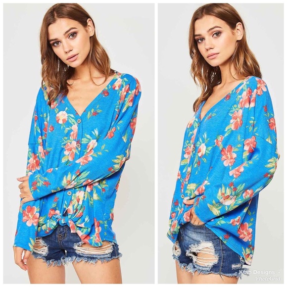 🛍LAST 1! Floral Self Tie Ribbed Knit Top! - Picture 3 of 4